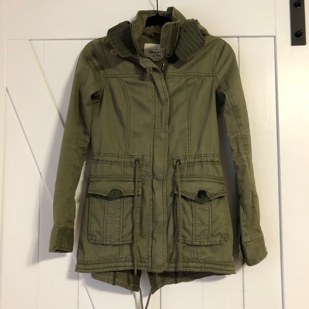 Abercrombie & Fitch olive green hooded coat